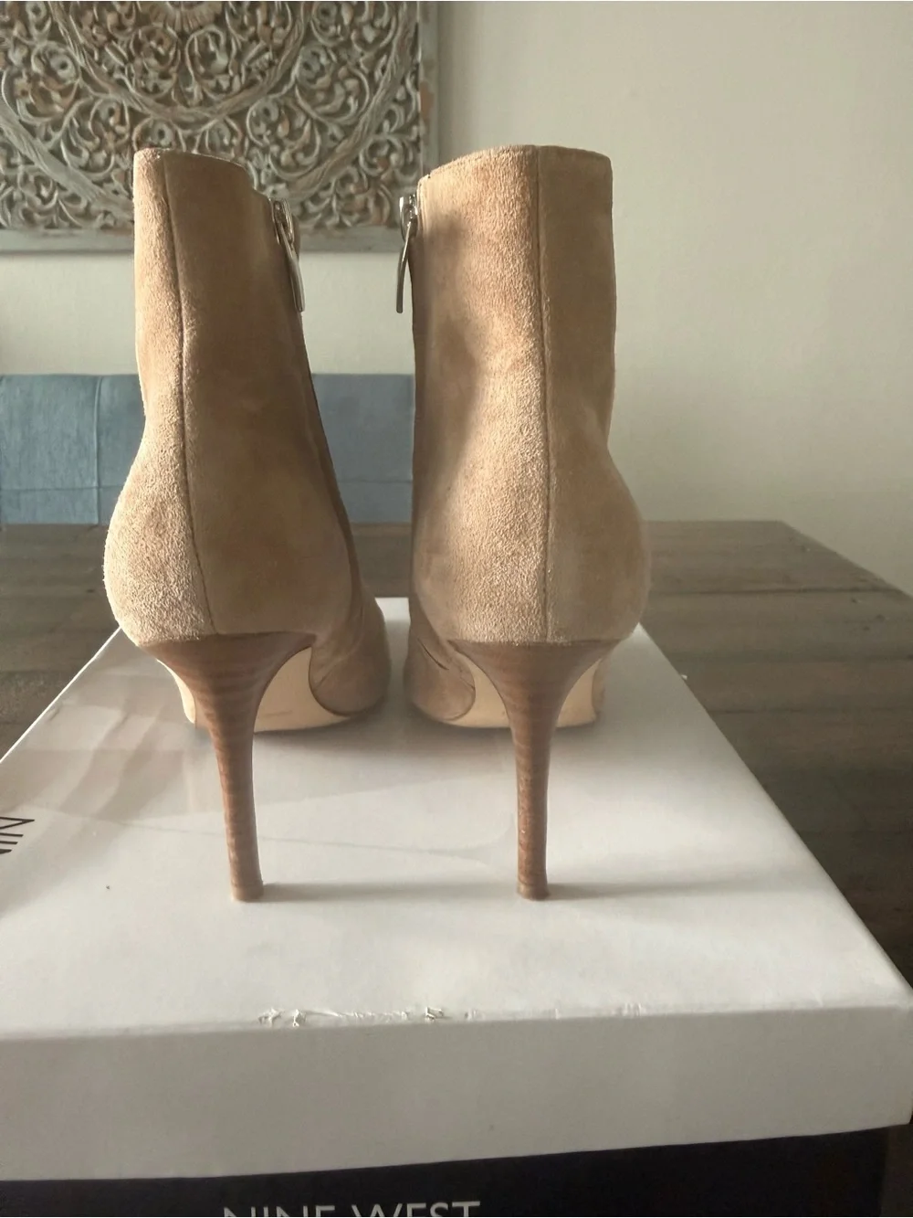 Nine West Fhayla Pointy Toe Booties - Light Natural Suede - Sz 6